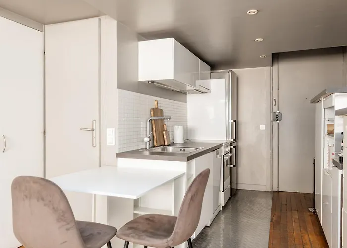 Bright And Chic Duplex With Ac, Heart Of 9th Daire *