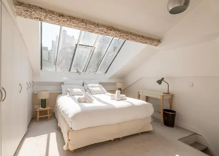 Daire Bright And Chic Duplex With Ac, Heart Of 9th