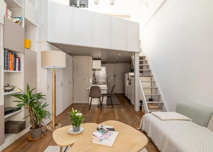 Bright And Chic Duplex With Ac, Heart Of 9th Daire